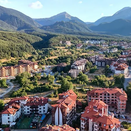 Cozy Mountain-view In Belmont, By Flat Mаnager Μπάνσκο