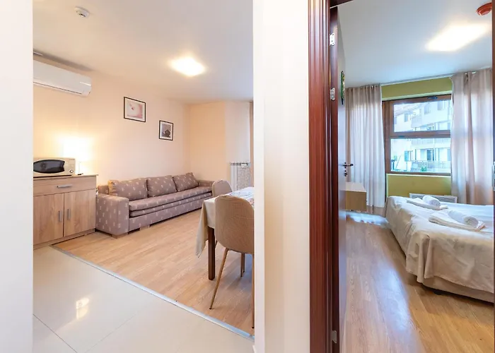 Apartmán Cozy Mountain-view In Belmont, By Flat Mаnager