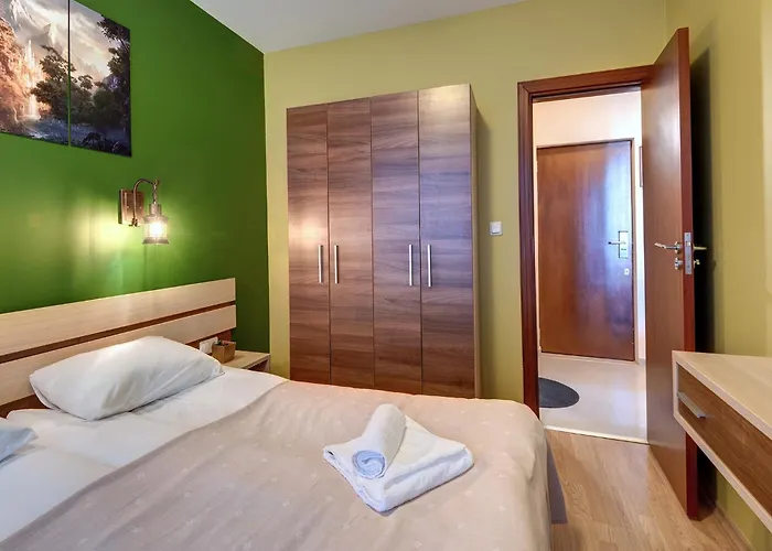 Cozy Mountain-view In Belmont, By Flat Mаnager Apartmán *