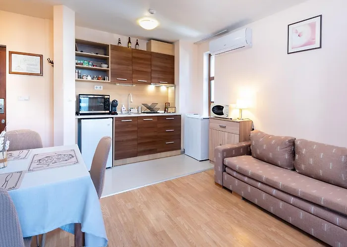 Cozy Mountain-view In Belmont, By Flat Mаnager Apartmán