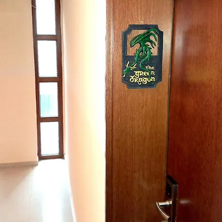 Apartment Belmont's Dragon Nest - 1bd