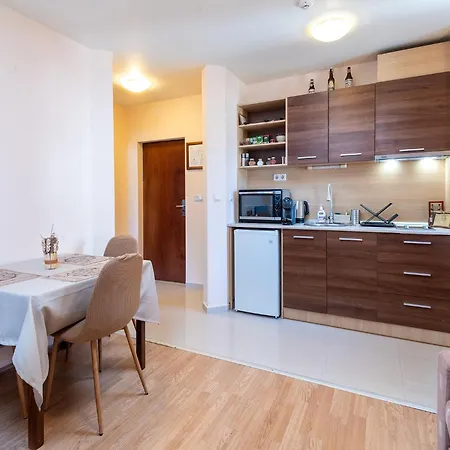 Cozy Mountain-view In Belmont, By Flat Mаnager